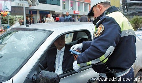 Trafik polisi, Emekli olmasına 2 gün kala 205 trafik cezası kesti