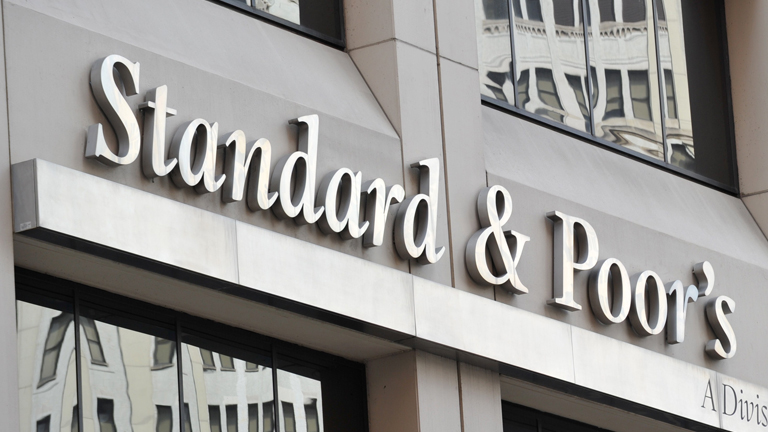 S&P Türkiye’nin Notunu Yükseltti