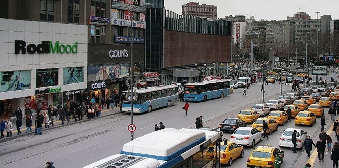 TÜRGEV’den öğrencilere mesaj: Kızılay’da bomba var, oraya gitmeyin