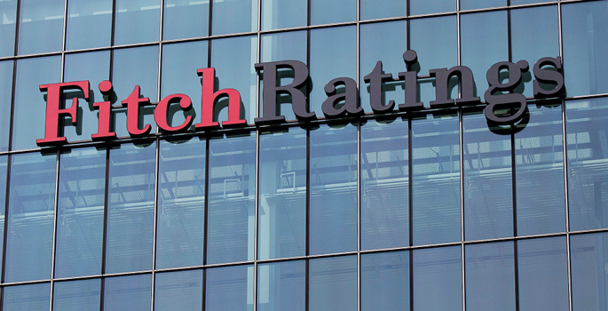 Fitch, Suudi Arabistan’ın notunu düşürdü