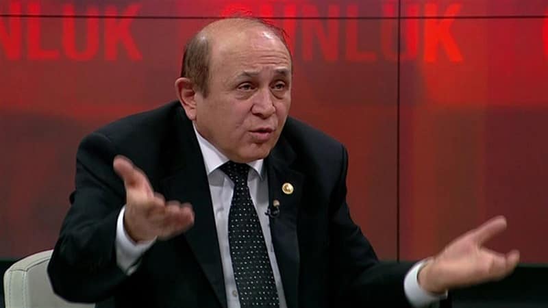 Burhan Kuzu, Kılıçdaroğlu’na 20 bin lira tazminat ödeyecek