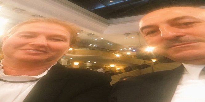 Siyonist İşgal Rejimi eski Dışişleri Bakanı Tzipi Livni, Çavuşoğlu ile çektiği fotoğrafı Twitter hesabından paylaştı