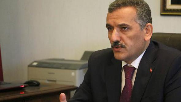 Samsun Valisi: Öğrenci terbiye amacıyla hafif okşanabilir