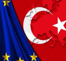 AB tarihinde bir ilk: Türkiye’ye fonlarda kesintiye gitme kararı !