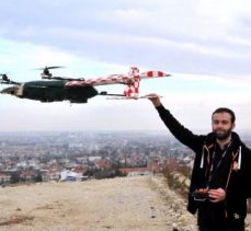 Üniversiteli öğrenciler dikine iniş- kalkış yapabilen insansız hava aracı yaptı