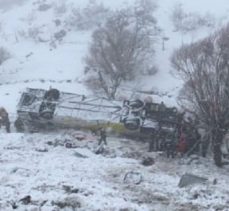 Muş – Bingöl kara yolunda feci kaza! 6 ölü, 20 yaralı