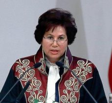 Danıştay Başkanı’nın kızı 24 saatte Yargıtay’a terfi etti!