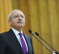 Kılıçdaroğlu: Donarak şehit olan askerin babasına haberi Mezarlıklar Müdürlüğü verdi