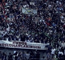 Taksim’de toplanan onbinlerce kişiden hükümete çağrı! Siyonist elçiliği kapatın