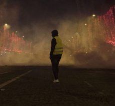 Macron, Sarı Yelekler protestoları nedeniyle tüm yurt dışı ziyaretlerini iptal etti