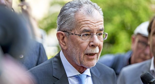 Avusturya Cumhurbaşkanı’ndan Avrupa’ya çağrı: Trump’ın emir eri olmayın