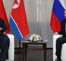 Putin Kuzey Kore Lideri Kim Jung Un’la Görüştü