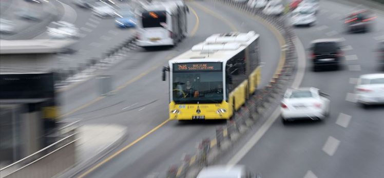 Konya’da 65 yaş ve üstü kişilerin toplu ulaşımı durduruldu