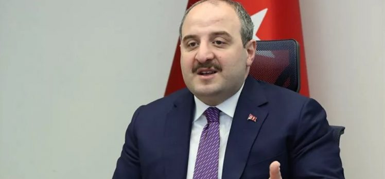 Varank: Belki ilk aşıyı dünyaya ilan etmeyiz ama en iyi aşıyı bulabiliriz